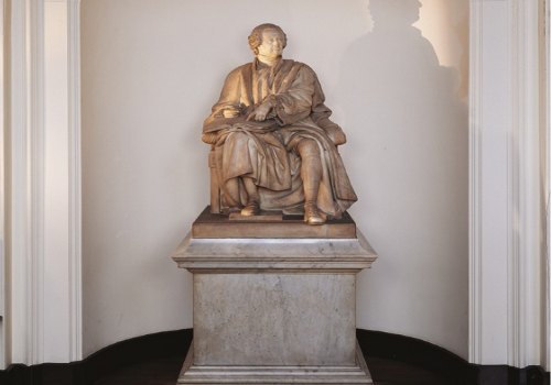Statue of David Boyle at the Faculty of Advocates, Parliament Hall, Edinburgh. Image courtesy of Faculty of Advocates.